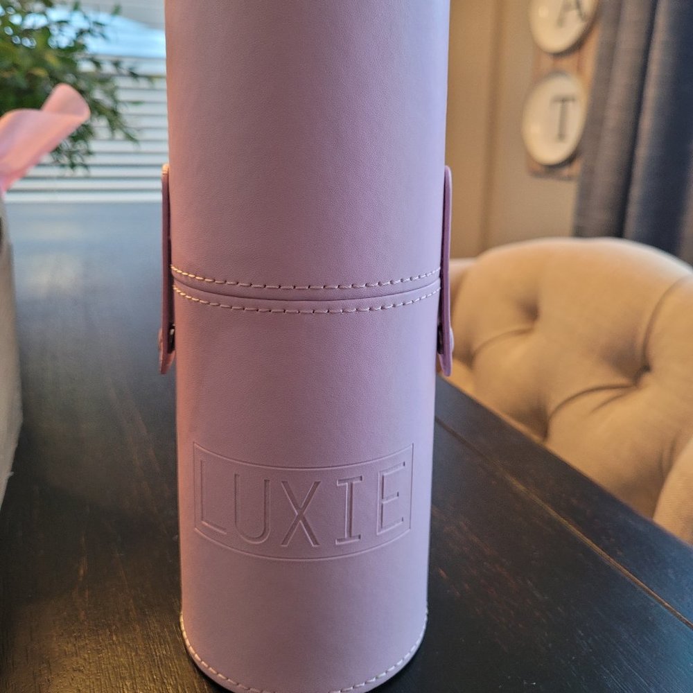 Luxie Brush Holder